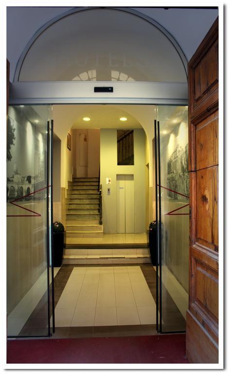 Hotel Louisiana Rzym Zewnętrze zdjęcie