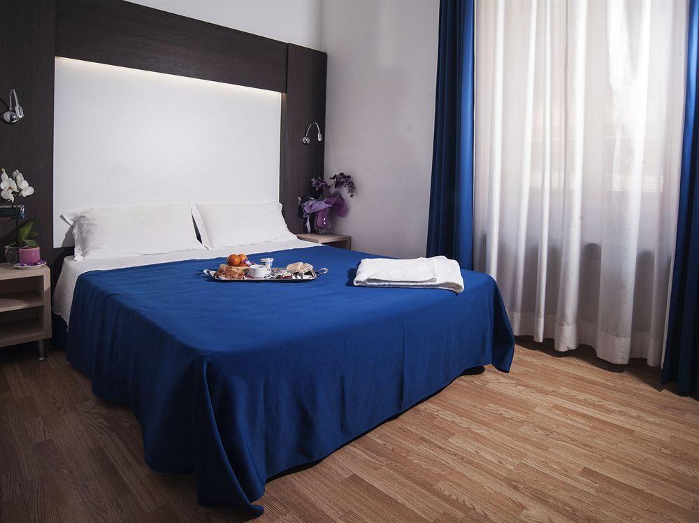 Hotel Louisiana Rzym Zewnętrze zdjęcie