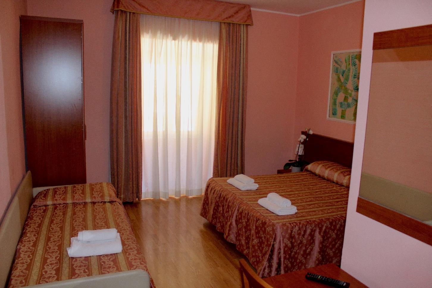 Hotel Louisiana Rzym Zewnętrze zdjęcie