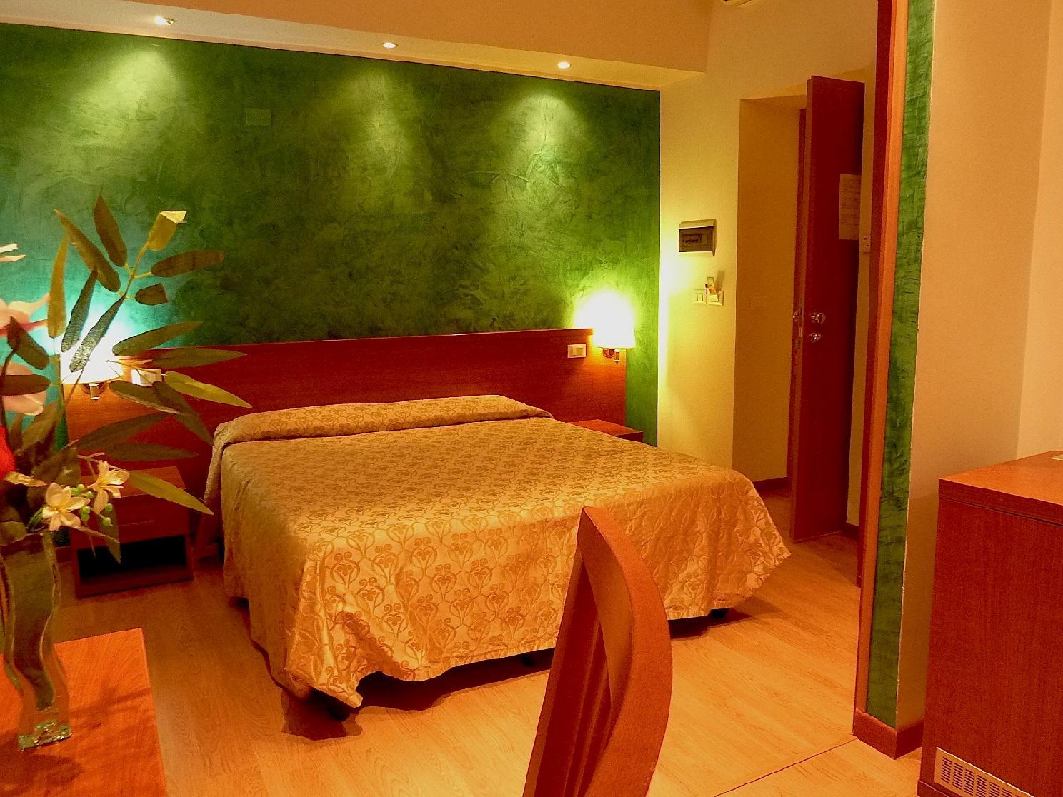 Hotel Louisiana Rzym Zewnętrze zdjęcie