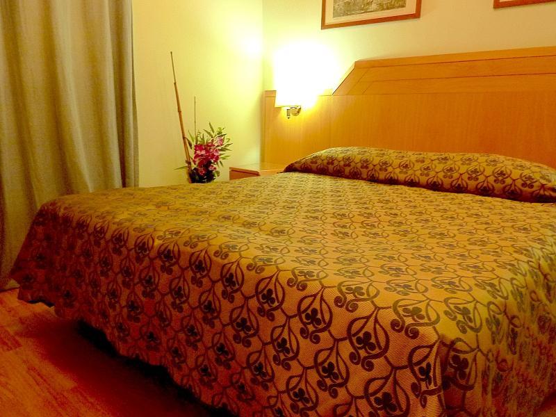 Hotel Louisiana Rzym Zewnętrze zdjęcie