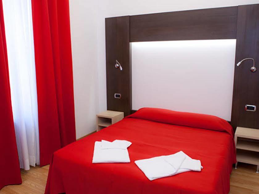 Hotel Louisiana Rzym Zewnętrze zdjęcie